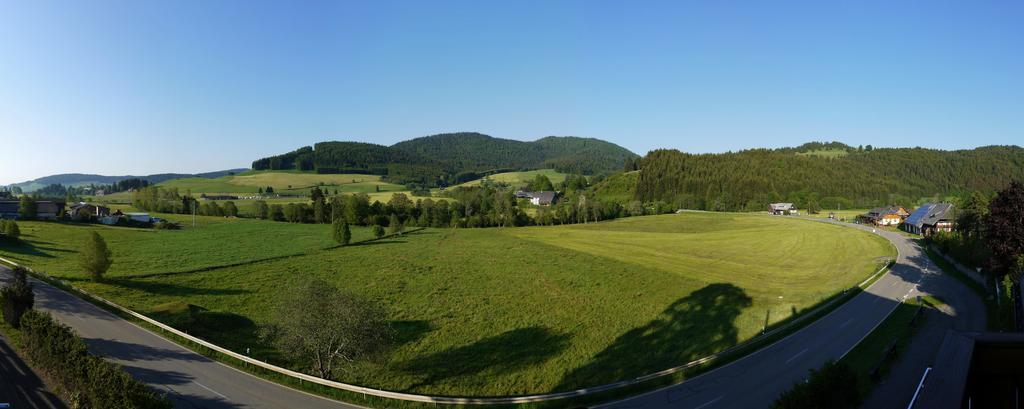 شقة Wohnpark Schwarzwaldblick Bernau المظهر الخارجي الصورة